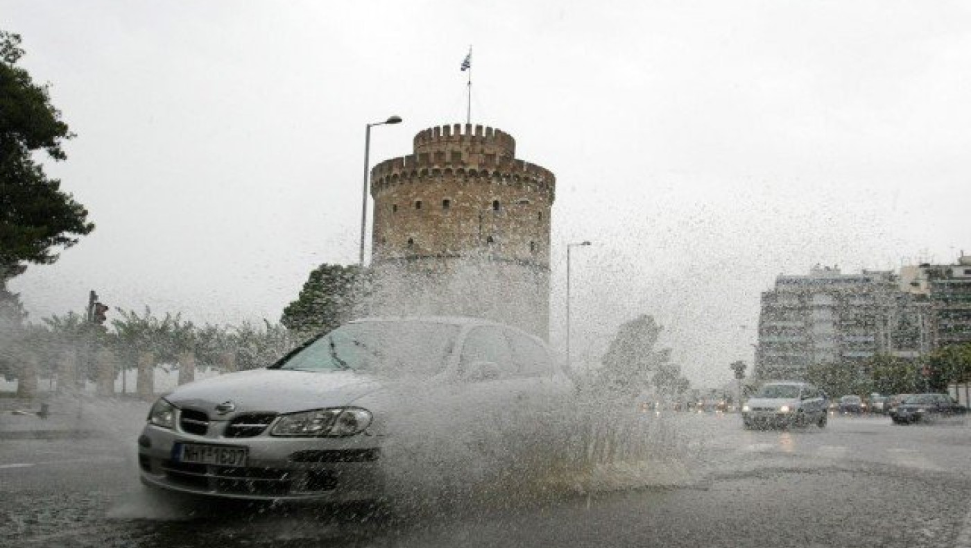 Πλημμύρισε αίθουσα της Κρατικής Ορχήστρας Θεσσαλονίκης από τη βροχή