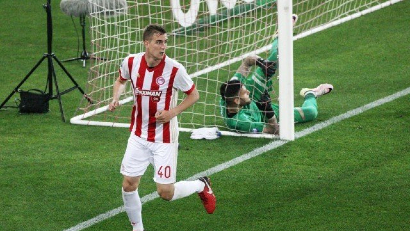 Ψάχνεται για                         Αγγλία ο Ενγκελς