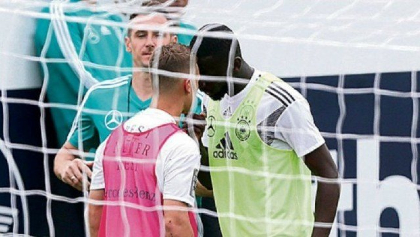 Πιάστηκαν              στα χέρια Ρούντιγκερ και Κίμιχ