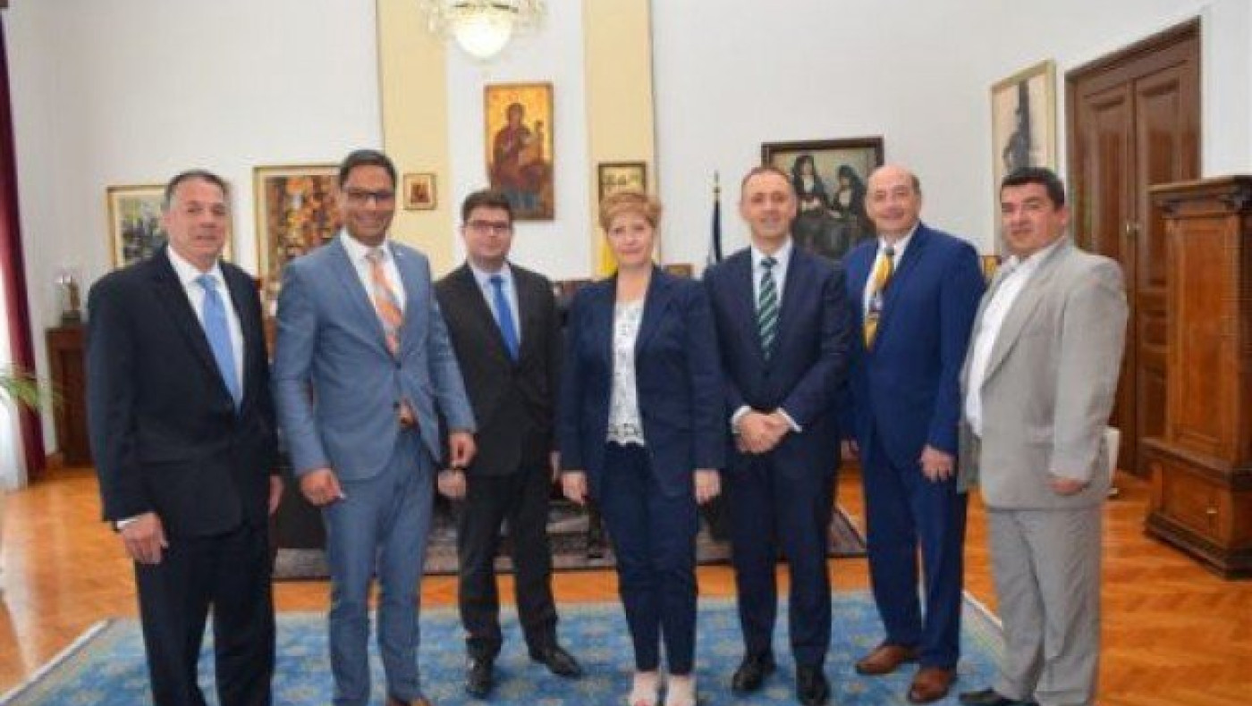 Επίσκεψη μελών της Διακοινοβουλευτικής Ένωσης Ελληνισμού στην Τσαρουχά