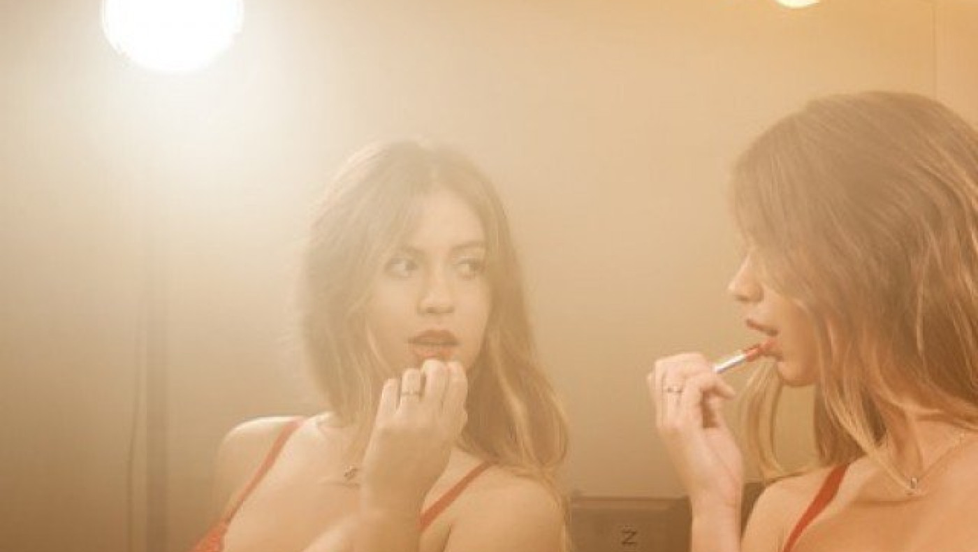Η πιο καυτή γυμνάστρια στην          Ελλάδα! (pics)