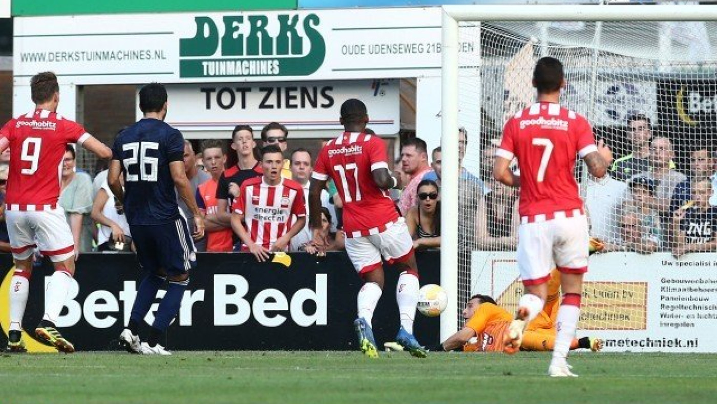 Νέα συντριβή για τον Ολυμπιακό, 4-0 από      την PSV
