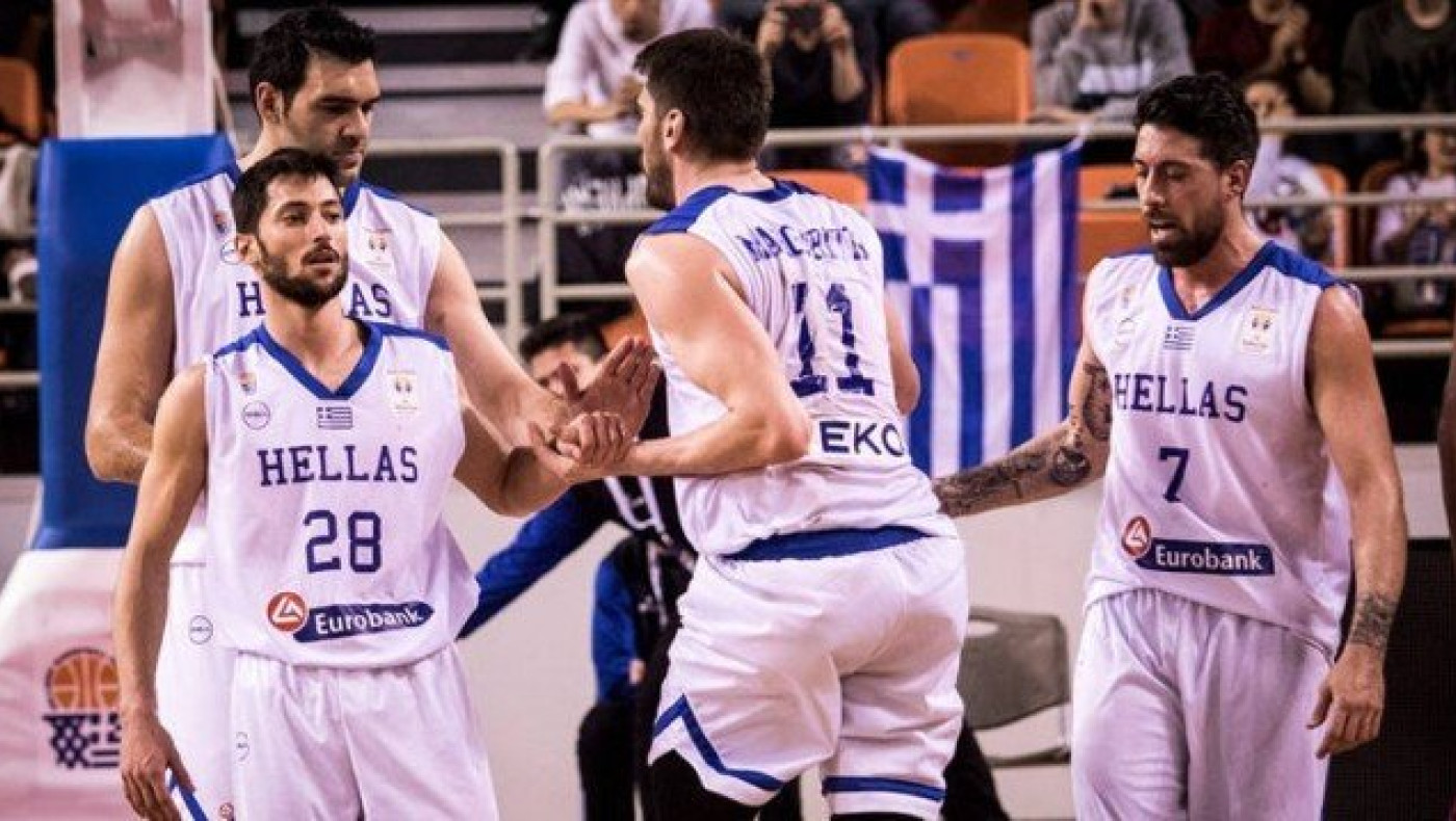 Στα « Δύο Αοράκια »     του    Ηρακλείου   η Εθνική  όμαδα   μπάσκετ