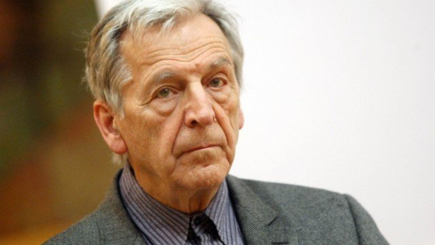 «Πέθαναν» τον σκηνοθέτη                                  Κώστα Γαβρά