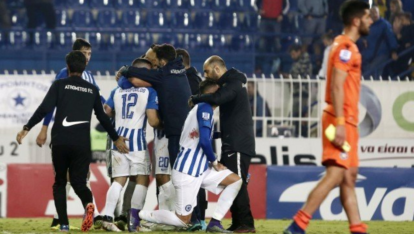 Ο ματωμένος πανηγυρισμός του Κουλούρη στο γκολ της νίκης (vid)