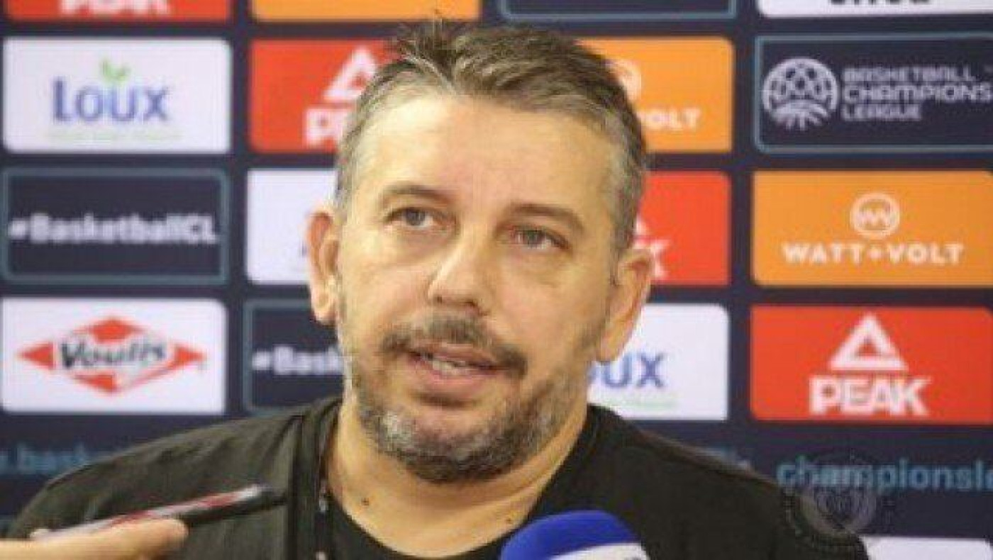 Παπαθεοδώρου: «Να κερδίσουμε τη Ναντέρ και μετά θα σκεφτούμε την ΑΕΚ»