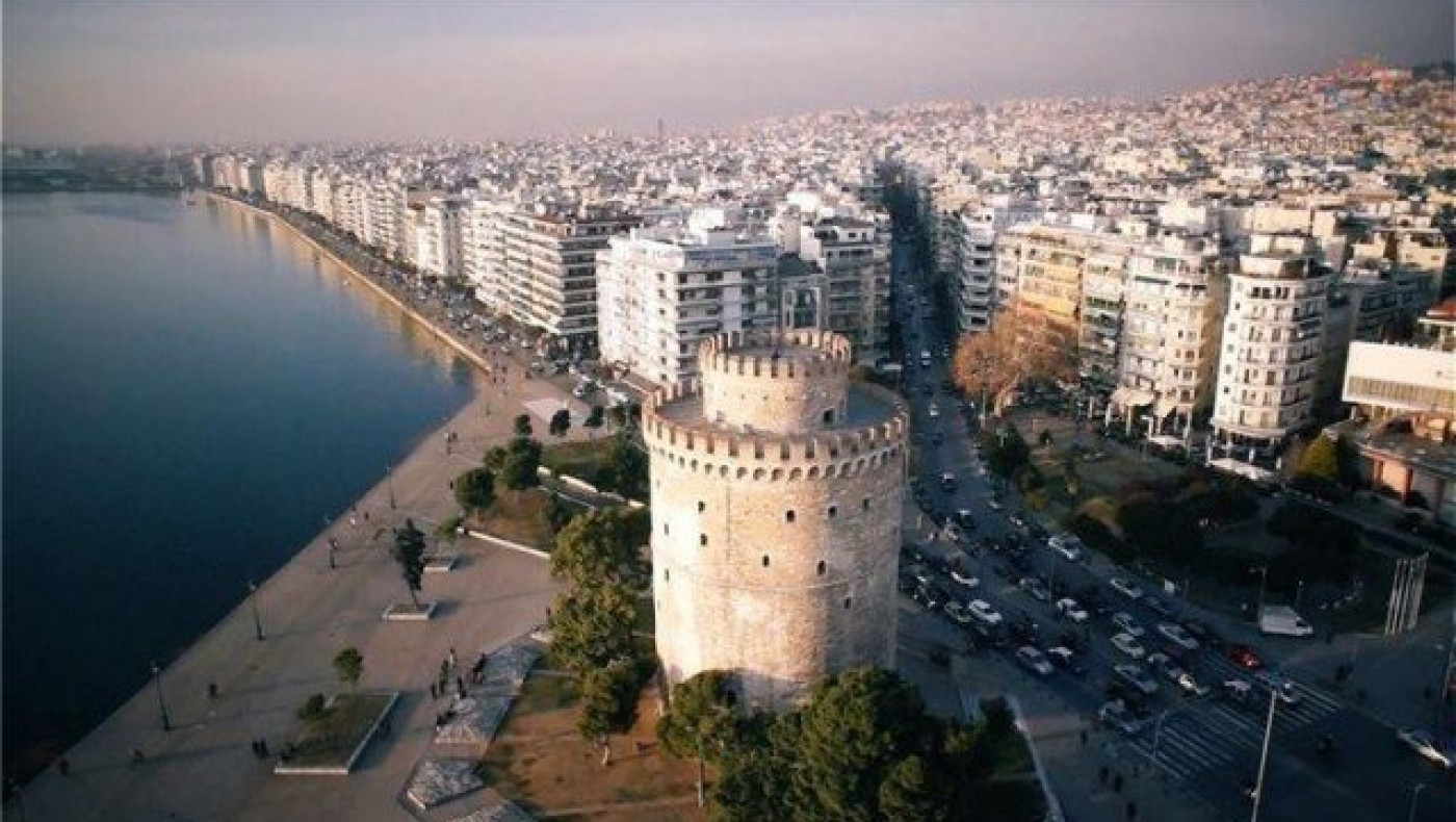 “Ο Νίκος λείπει” και                           στη Θεσσαλονίκη!