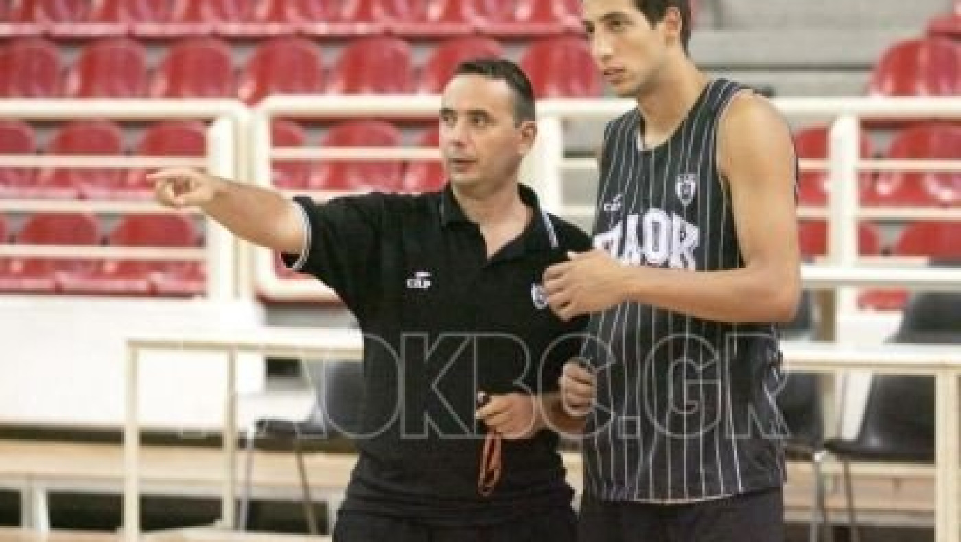 «Τα τελευταία της χαρτιά η Ζιελόνα Γκόρα»