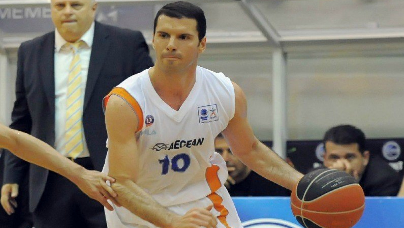 Στεφανίδης: «Νίκη… εκτός προγράμματος»
