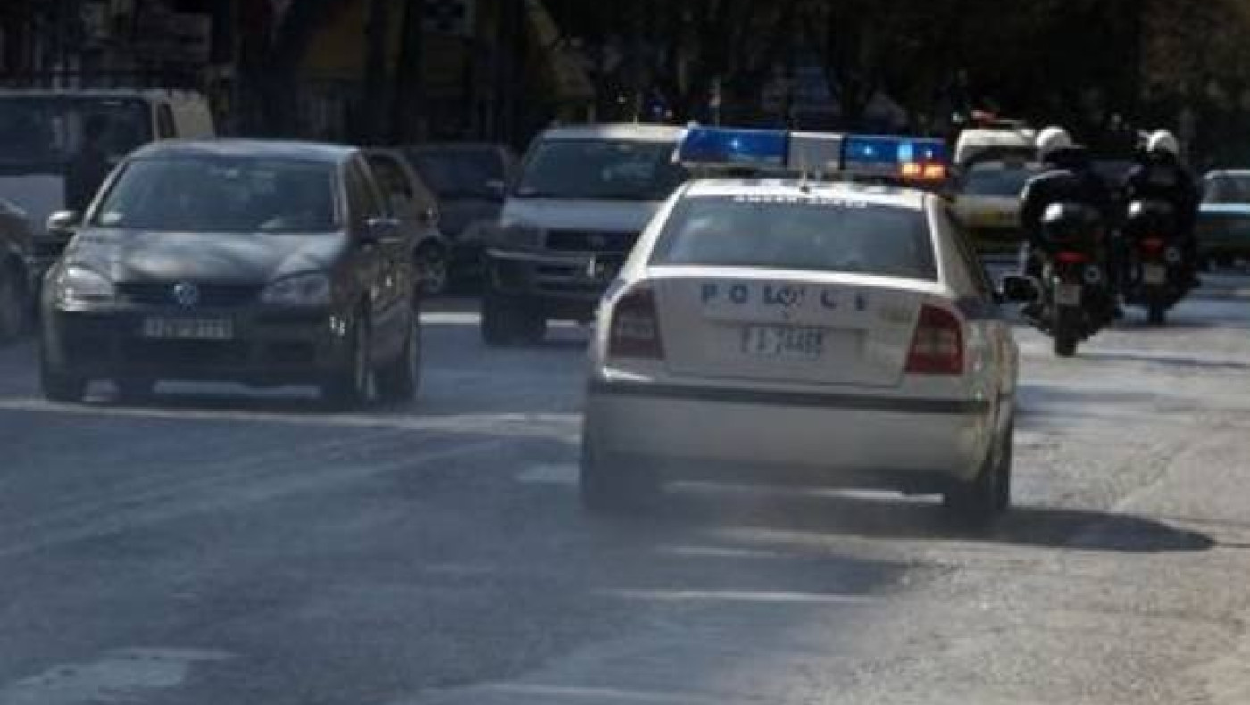 Ανάποδη... καταδίωξη στην εθνική οδό Αθηνών - Θεσσαλονίκης (video)