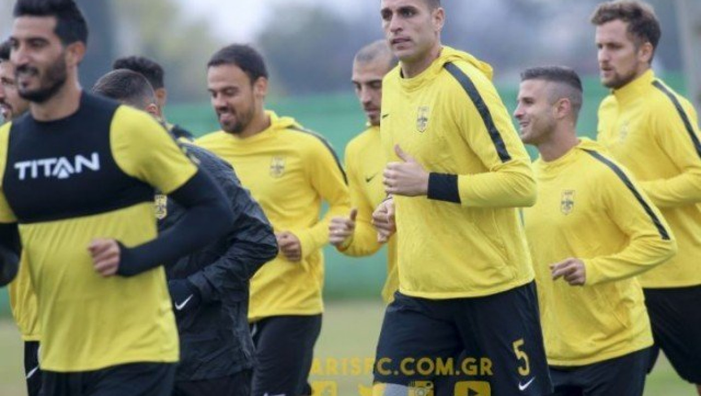 Πλήρης ο Αρης,          ενσωματώθηκαν Μάβραϊ και Μπάσα