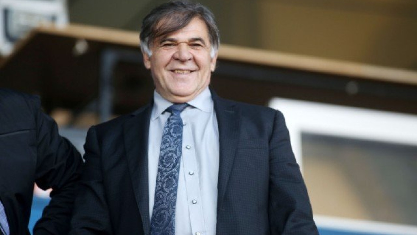 Ο Τομ, το διοικητικό μόρφωμα   και η πιθανή τρύπα στο νέρο