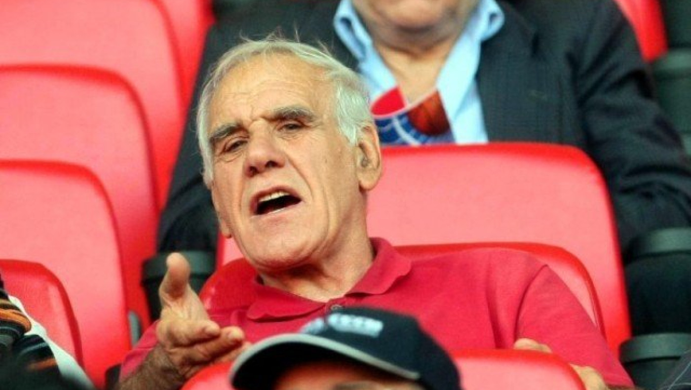 Κεραυνοί Αλέφαντου για Ολυμπιακό     και       Ποντένσε