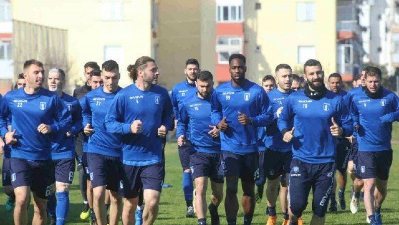 Ατομικό Περόνε και Κουτρομάνος                 στον Ηρακλή