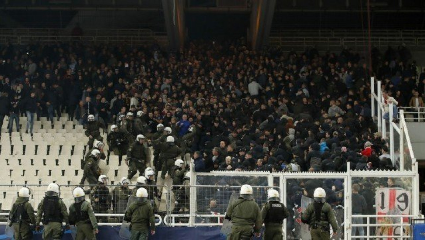 «ΜΑΓΕΙΑ» από UEFA: Ούτε ευρώ στον Αγιαξ για τα επεισόδια στο ΟΑΚΑ