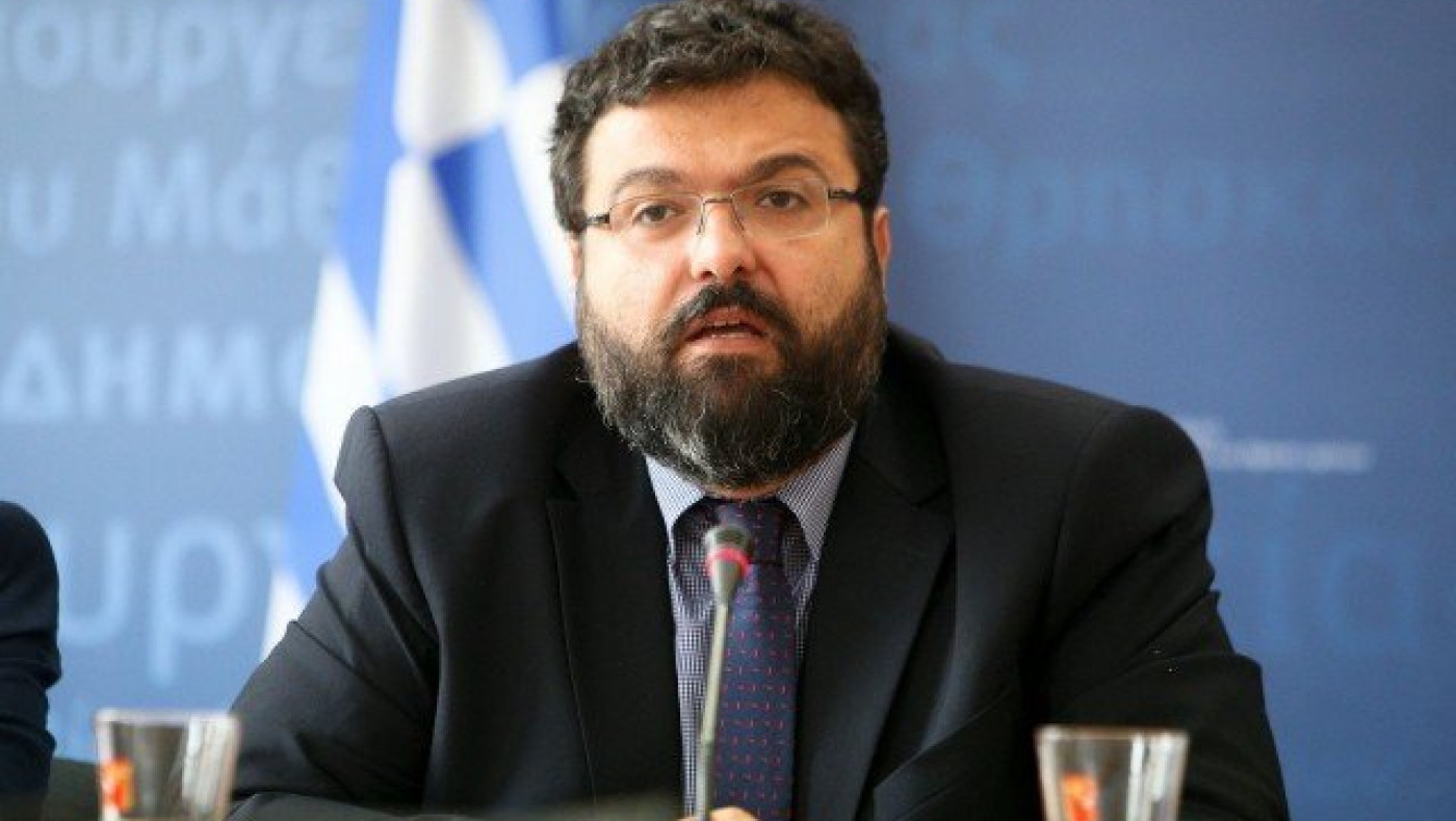 Ή κάτι δεν καταλαβαίνουμε καλά, ή δεν μας τα λέει καλά ο υπουργός