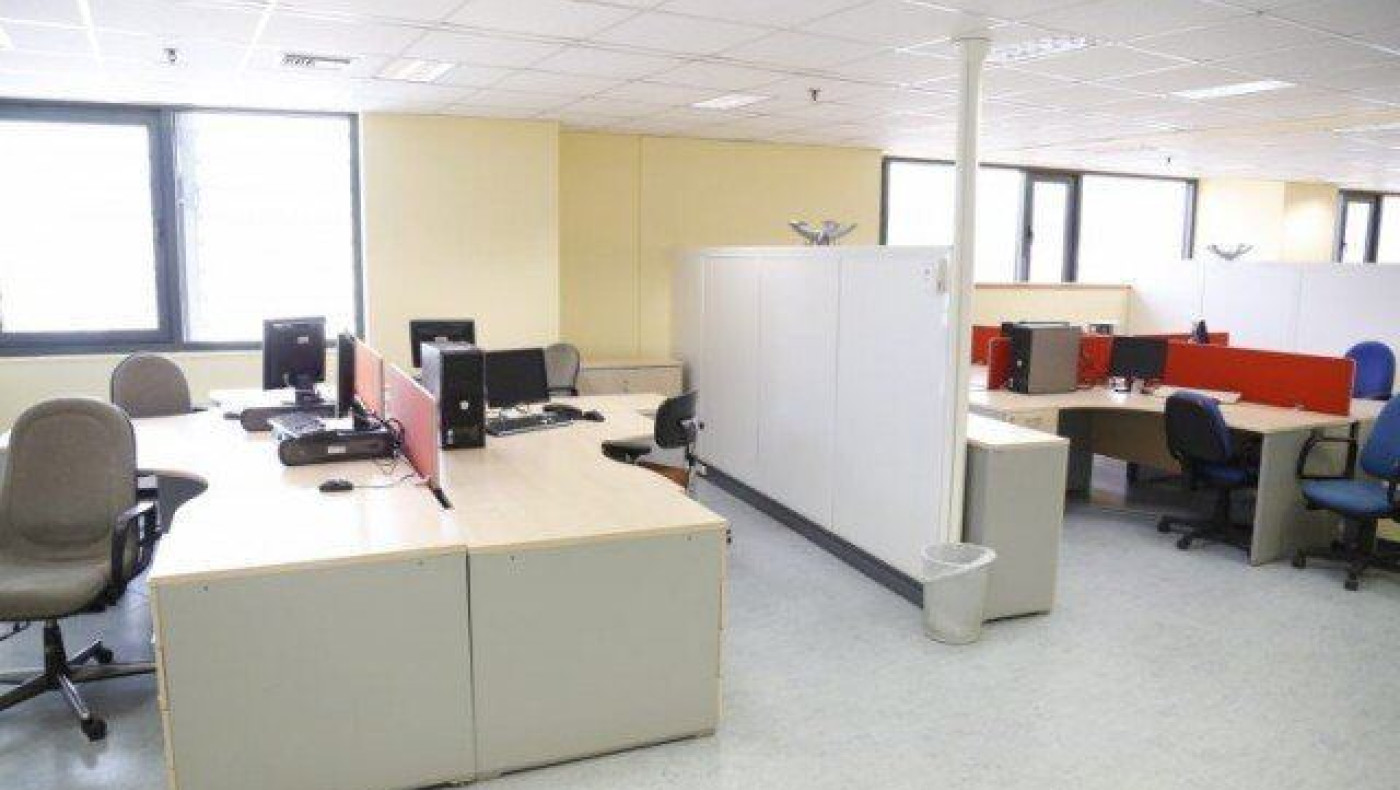 VIRAL: Έλειπαν 33 από τους 38 υπαλλήλους σε υπηρεσία στη Λάρισα!