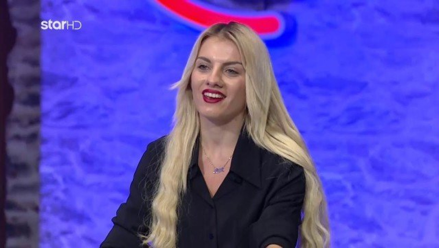 Αυτή είναι η εντυπωσιακή αδερφή της Ασημίνας του Masterchef (Pics)