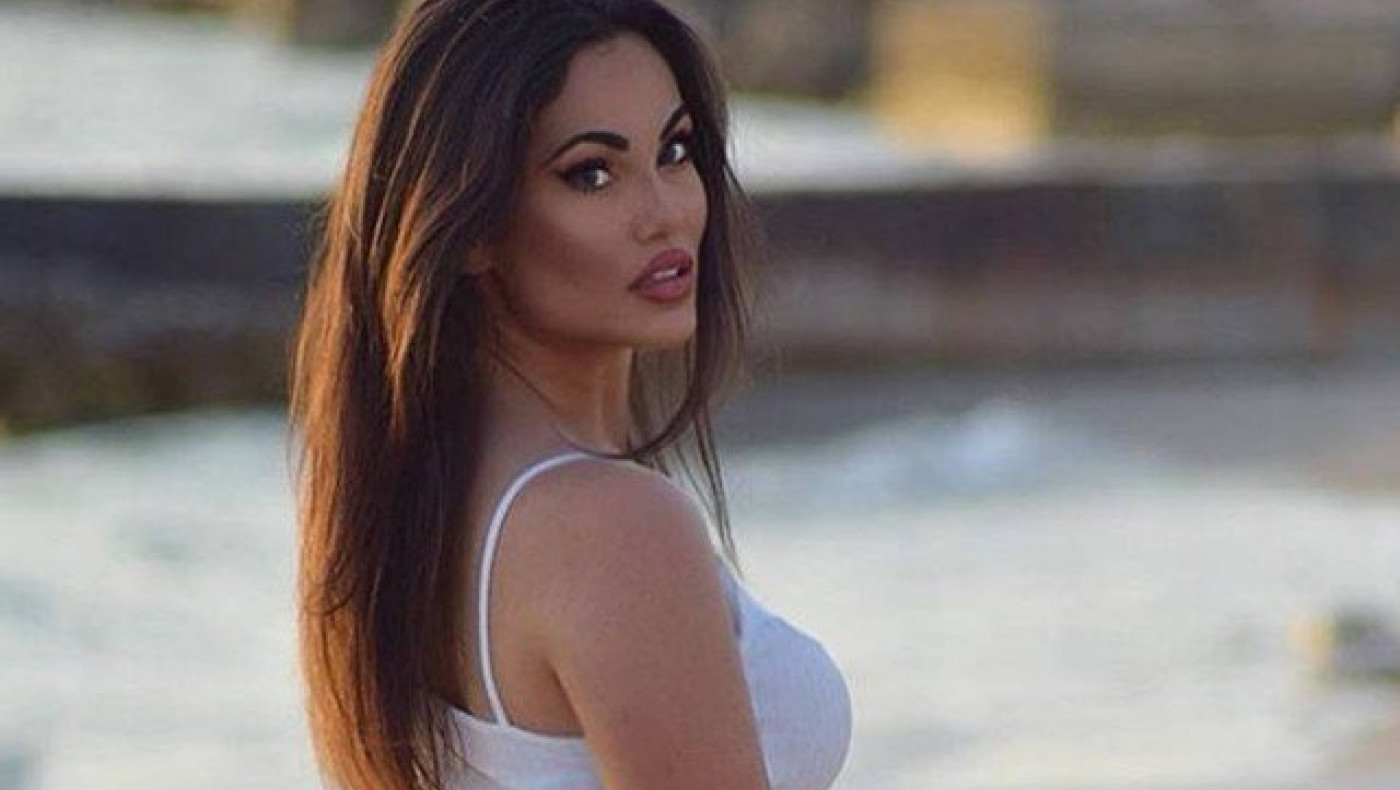 Η Μελίνα Λιακοπούλου είναι σκέτη        κόλαση! (pics)