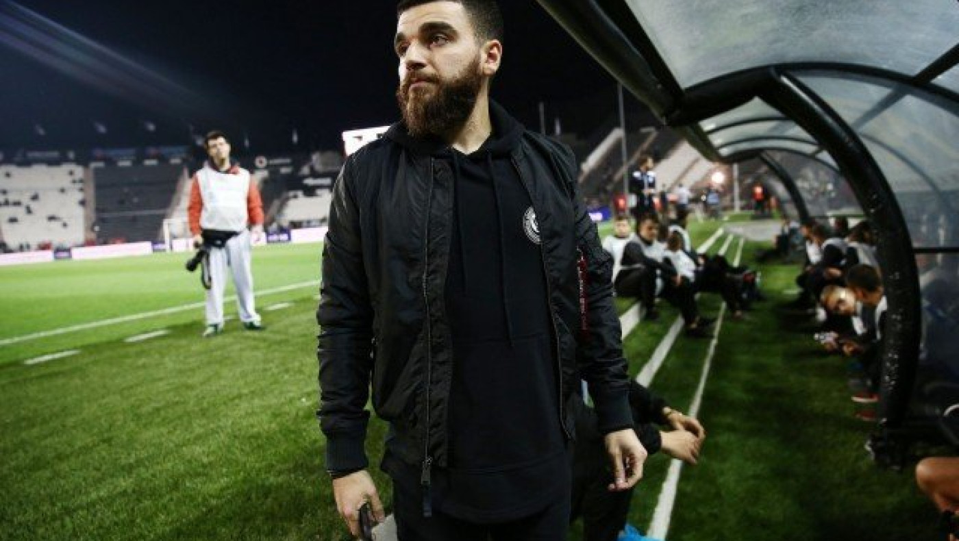 Οι ασπρόμαυρες ευχές στον εορτάζοντα Γιώργο Σαββίδη (pics)