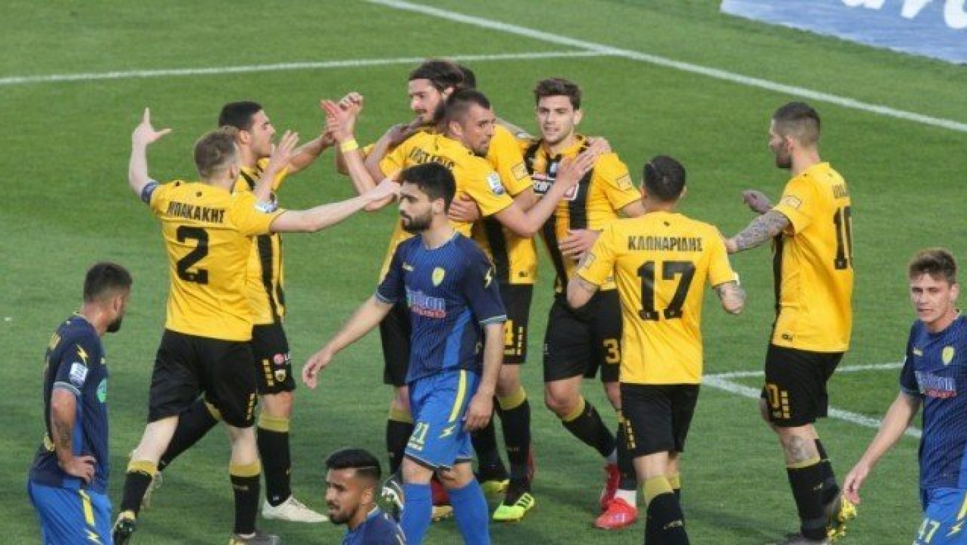 Σαρωτική η ΑΕΚ,  4-0                  τον Παναιτωλικό