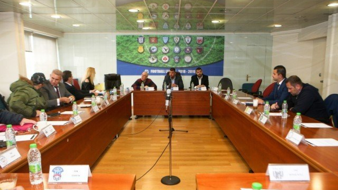 Ηρακλή και Τρίκαλα στη Super League 2 ζητά η Football League