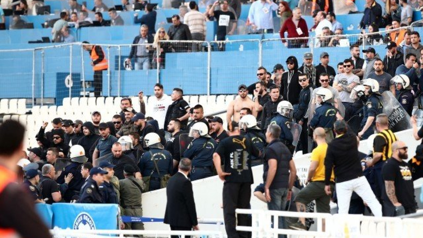 Απίστευτο: ΠΑΟΚτσήδες και ΑΕΚτζήδες σε απόσταση 20 μέτρων