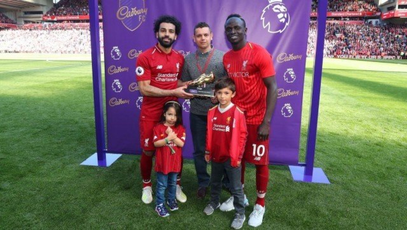 Στα... άδυτα         της  Premier  League          (video)