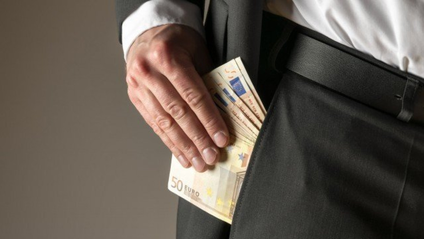 Θεσσαλονίκη: Σύλληψη 27χρονου τοκογλύφου που εκβίαζε 32χρονο