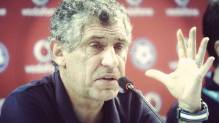 Σάντος: «Να μην τα εκμηδενίζουμε όλα»