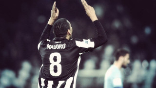 Με ανοικτά τα… κινητά