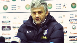 Τσιώλης: «Έπρεπε να τους είχαν βγάλει ήδη το εισιτήριο επιστροφής»