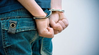 Συλλήψεις 16 ατόμων που έπαιζαν ζάρια και πόκερ