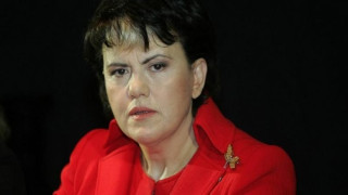 «Αξίζει για μια αμοιβή από τους Sunday Times να διασύρει την Ελλάδα διεθνώς;»