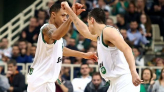 Πάρτι και πρόκριση στο Τop-16