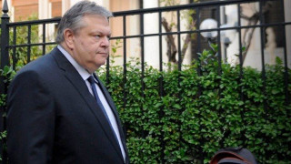 Βενιζέλος: «Δεν πρόκειται να ενδώσουμε σε ενοχλητικά μέτρα»