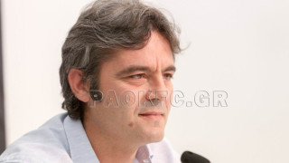 Βρύζας: «Δε γνωρίζω κάτι για Κρόιφ, συνεχίζω τη δουλειά μου»