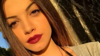 Η εγγονή της Τζένης Καρέζη είναι ο ορισμός της φυσικής ομορφιάς (Pics)