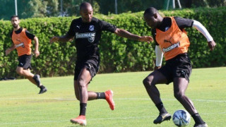 Με Φερέιρα και Βαζ ο ΟΦΗ στο                     ΟΑΚΑ