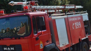 ΤΩΡΑ: Φωτιά σε καταυλισμό ρομά κοντά στο αεροδρόμιο