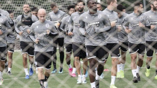 «Μπήκαν» Σφιντέρσκι, Γιαννούλης,     ατομικό ο Πέλκας