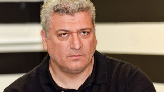 Ζουρνατζίδης:                              «Telis out»