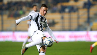 Πέλκας – Κνετ: Του στέρησε το γκολ της χρονιάς, αλλά του ζήτησε τη φανέλα!