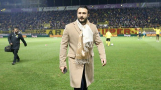 Έτσι γλέντησε ο Καρυπίδης τη νίκη επί του ΠΑΟΚ (vids)