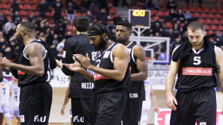 «Αυτοκτονία» ΠΑΟΚ (95-85), άλμα παραμονής για την Λάρισα