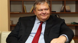 Δύο προσαγωγές πριν την ομιλία Βενιζέλου στην Καβάλα