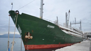 Νέο θρίλερ: Ακυβέρνητο πλοίο με 450 μετανάστες πλέει ανοιχτά της Ιταλίας 