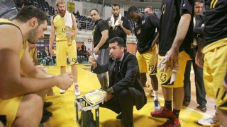 Φιλικό με τους Μαχητές Πεύκων