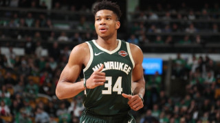 Μήνυμα Αντετοκούνμπο για το Καπιτώλιο: «Εδώ θα μεγαλώσουν τα παιδιά μου!»