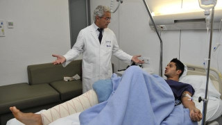 Αυτός είναι ο «Μέσι της ιατρικής» που εγχείρησε τον Κρέσπο